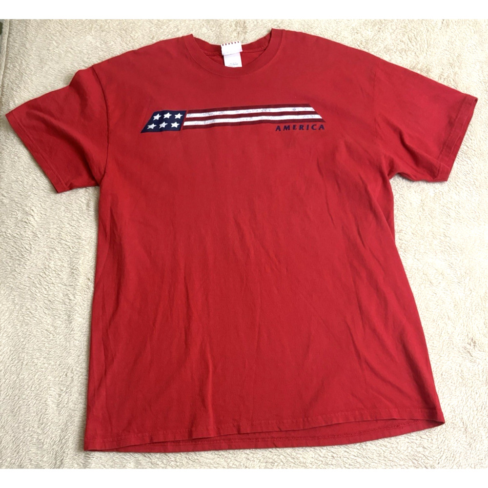 American Flag Stripe Logo Men T shirt XL 100% Cotton Red Short Sleeves